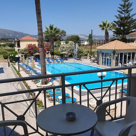 Vivian Hotel Laganas Eksteriør billede